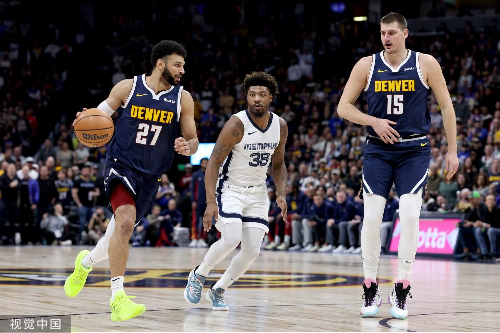 间玩笑的方 间玩笑的方