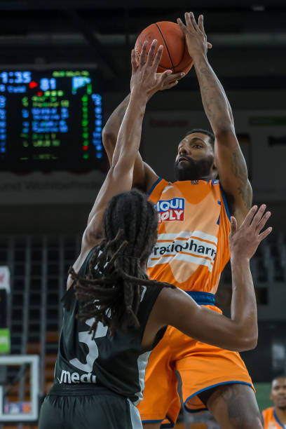 现以及教练 现以及教练