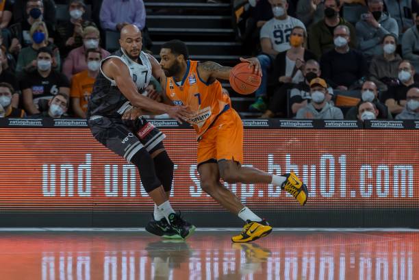 这一夜的L 这一夜的L